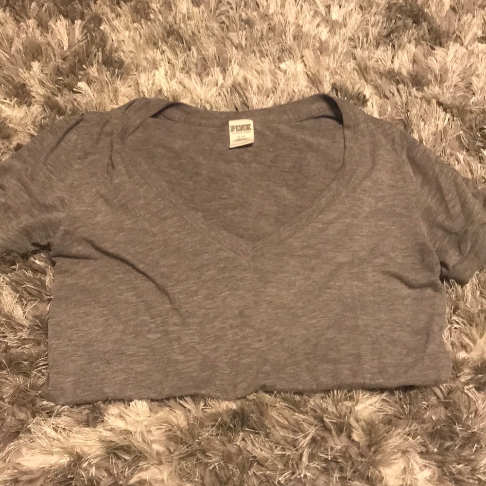 grey plain pink shirt